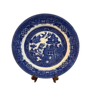 Blue Willow Pattern Vintage Dinner Plate Oriental Scene Ceramic